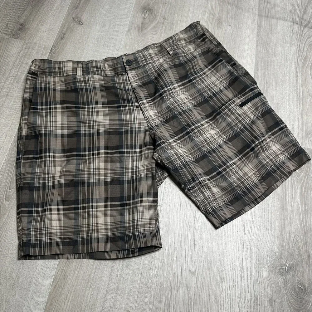 North Face Shorts Mens 40 Green Black Plaid Hiking Outdoor Cargo Performance Zip